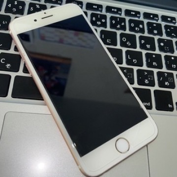 【中古】【稼働品】iPhone 6s ローズゴールド　64GB