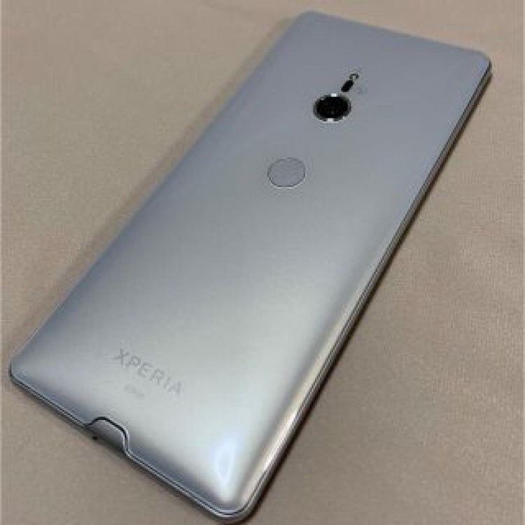 Xperia XZ3 SOV39シムフリー