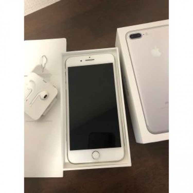 iPhone 7 Plus Silver 128 GB SIMフリー