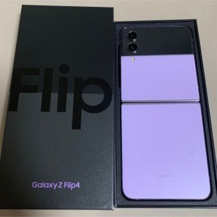 Galaxy Z Flip4 ボラパープル　国内版SIMフリー