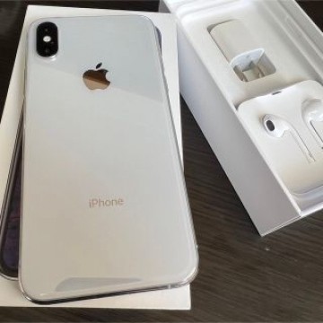 iPhone xs 256GB シルバー　