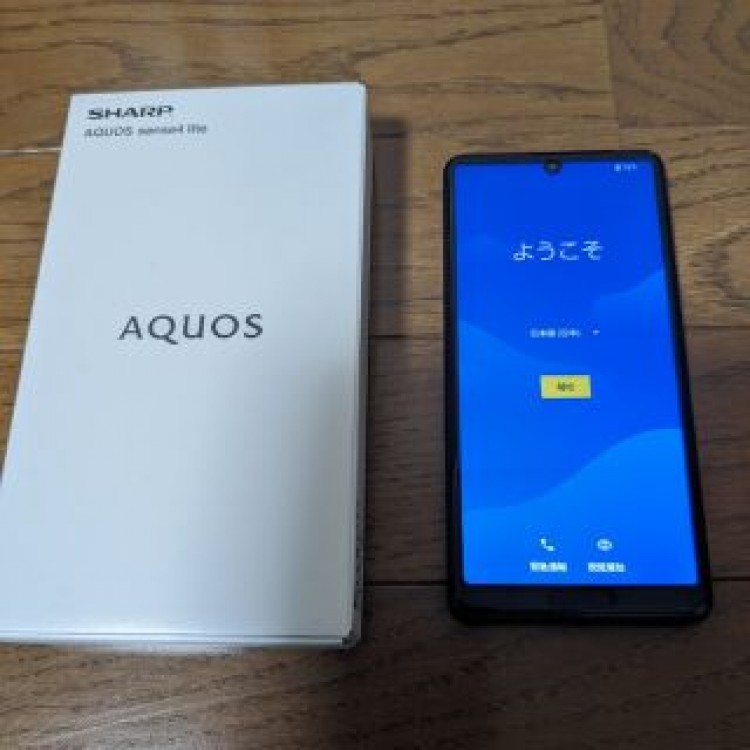 AQUOS sense4 lite（SH-RM15）ブラック