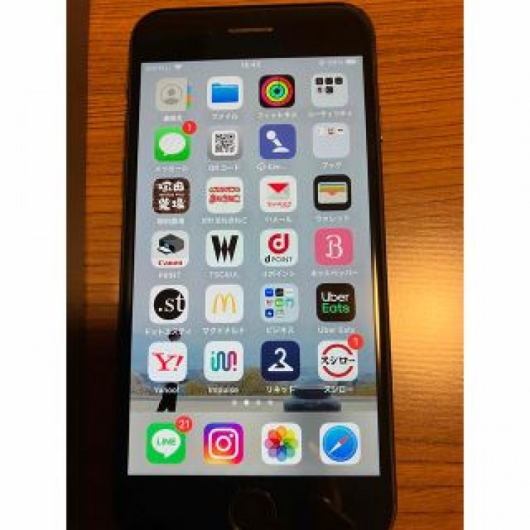 iPhone 8 スペースグレー 64GB SIMフリー　元docomo  美品