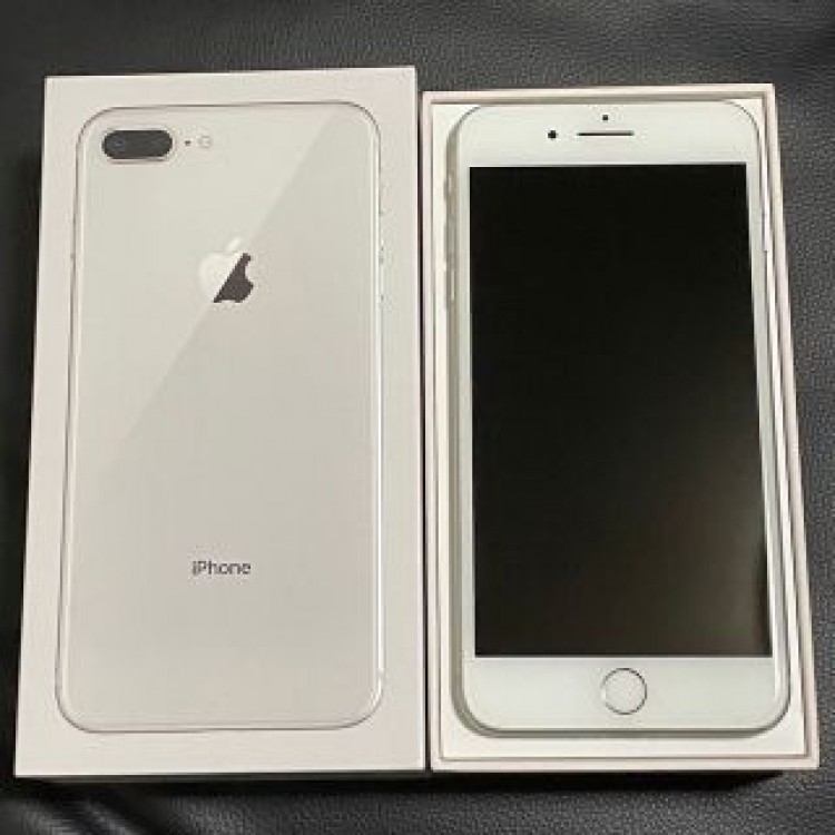 iPhone 8 Plus 64GB シルバー SIMフリー