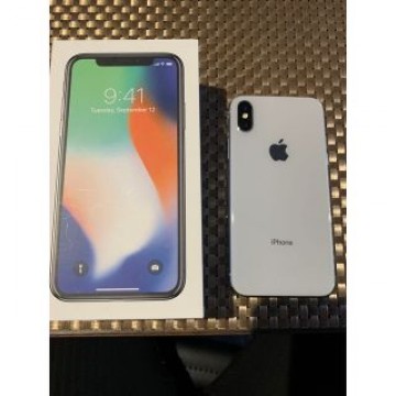 ♡iPhone x 64GB シルバーSIMフリー♡