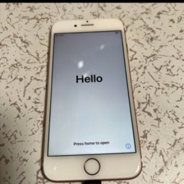 iPhone7 ローズゴールド　128GB SIMロック解除 SIMフリー　