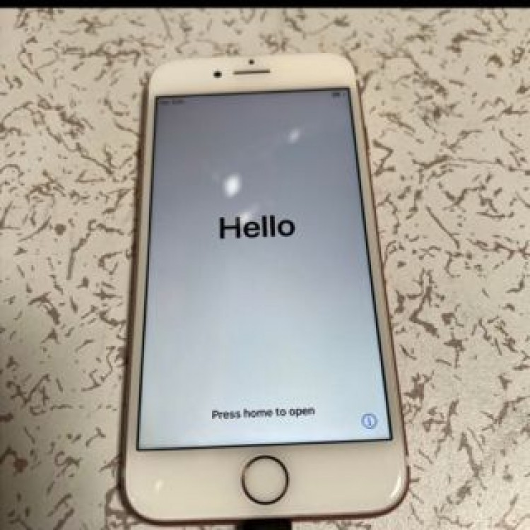 iPhone7 ローズゴールド　128GB SIMロック解除 SIMフリー　