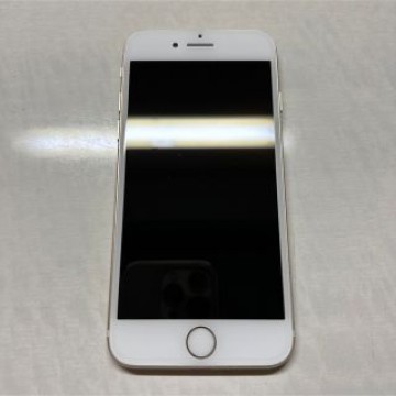 iPhone 7 Gold 32 GB【初期化済】