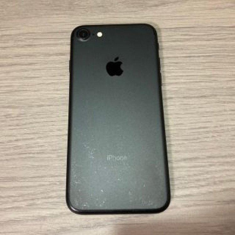 iPhone 7 32gb SIMロック解除済 Black