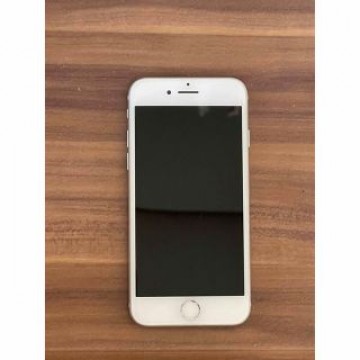 iPhone7 シルバー 32GB