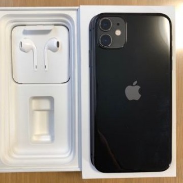 iPhone 11 128GB ブラック　SIMフリー