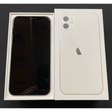 iPhone11 ホワイト
