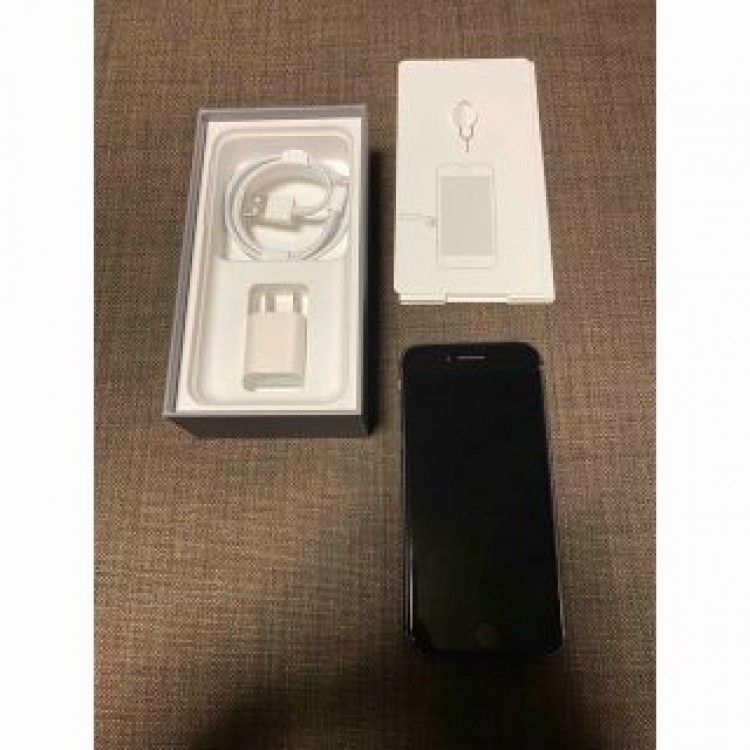 iPhone8 64GB