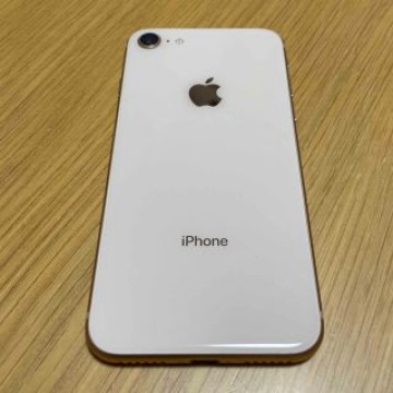 iPhone8 64G 本体のみ