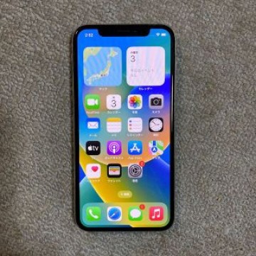 iPhone XS SIMフリー64G