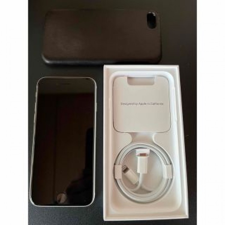 iphone se 第3世代 128GB 白