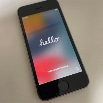 iPhone SE初代　中古