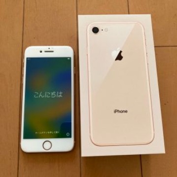 Apple iPhone8 Plus 64GB ゴールド