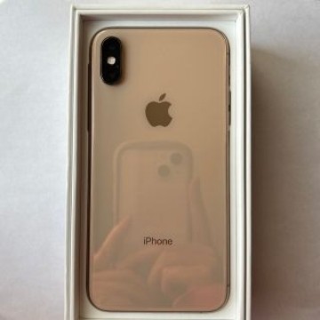 iPhone Xs 10s Gold 256 GB SIMフリー 付属品付き