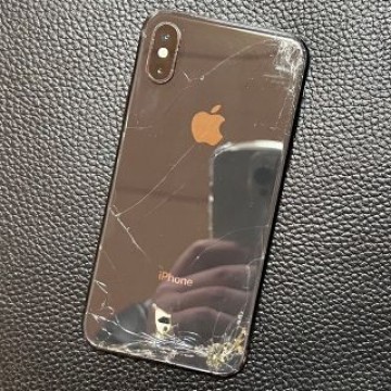 iPhone Xs 64GB シムフリー