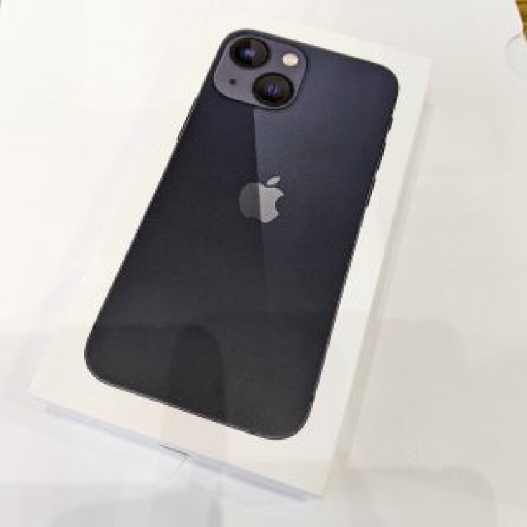 アップル iPhone13 mini 128GB ミッドナイト au
