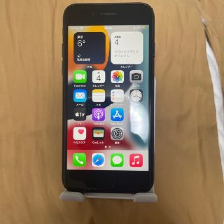 iPhone 7 Jet Black 128 GB Softbank