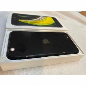 アップル iPhoneSE 第2世代 64GB ブラック