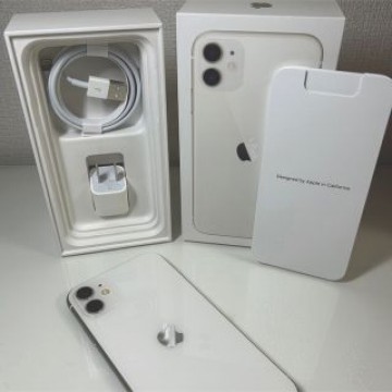 iPhone11 ホワイト　中古品