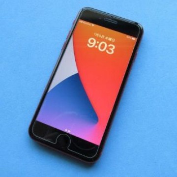 iPhone8 RED 64GB SIMロック解除　