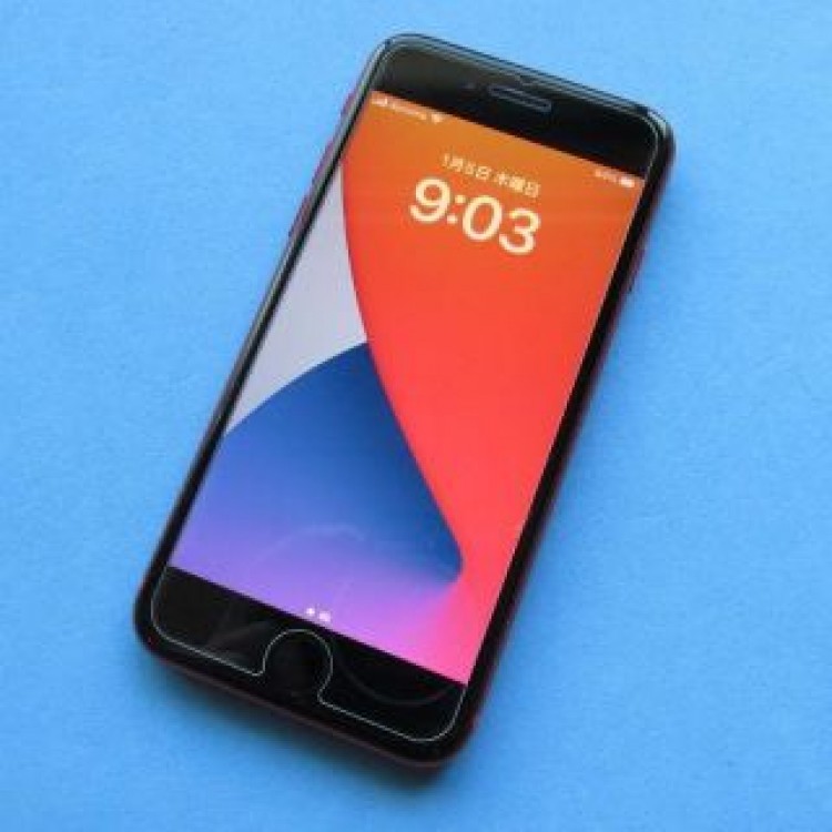 iPhone8 RED 64GB SIMロック解除　