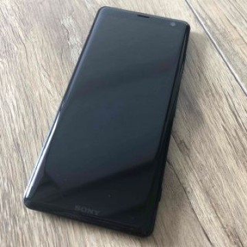 SIMフリー【美品】XPERIA XZ3 SO-01L ブラック