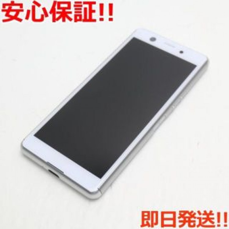 新品同様 SO-02L Xperia Ace ホワイト  SIMロック解除済み