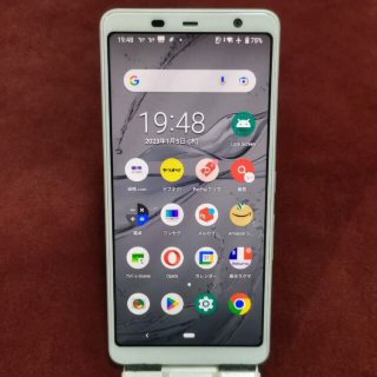 arrows Be3 F-02L ホワイト SIMフリー 手帳型ケース ワンセグ