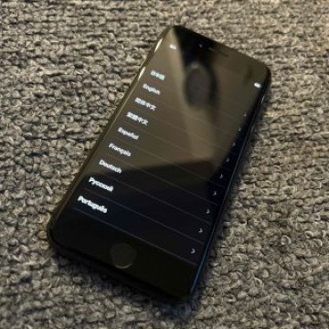 iPhone8