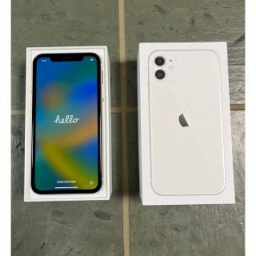 iPhone11 本体　128GB
