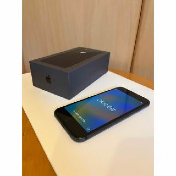 iphone 8 simフリー Space Gray