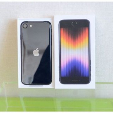 未使用 iPhoneSE3 64GB ミッドナイトブラック SIMフリー