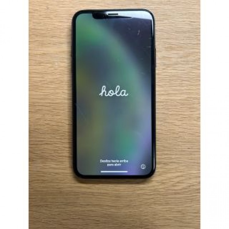 iPhone XS 256GB スペースグレイ