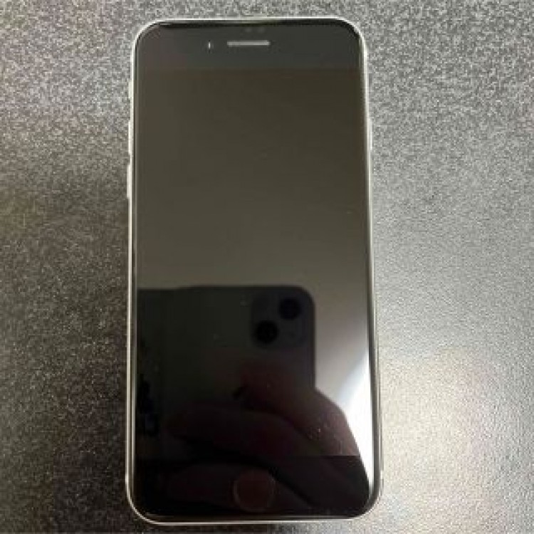 iPhoneSE 第二世代 ホワイト