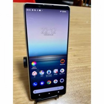 美品　Xperia 1 II SIMフリー au版 SOG01 ホワイト