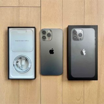 iPhone 13 Pro Max 256GB グラファイト SIMフリー