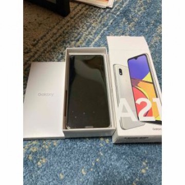 UQモバイル Galaxy A21 SCV49 ホワイト