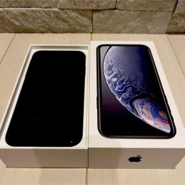 [動作確認済]iPhone XR 128GB BLACK SIMフリー