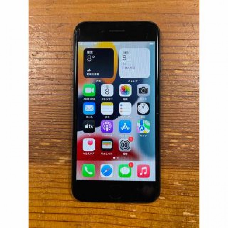 iPhone 7 Jet Black 32 GB SIMフリー