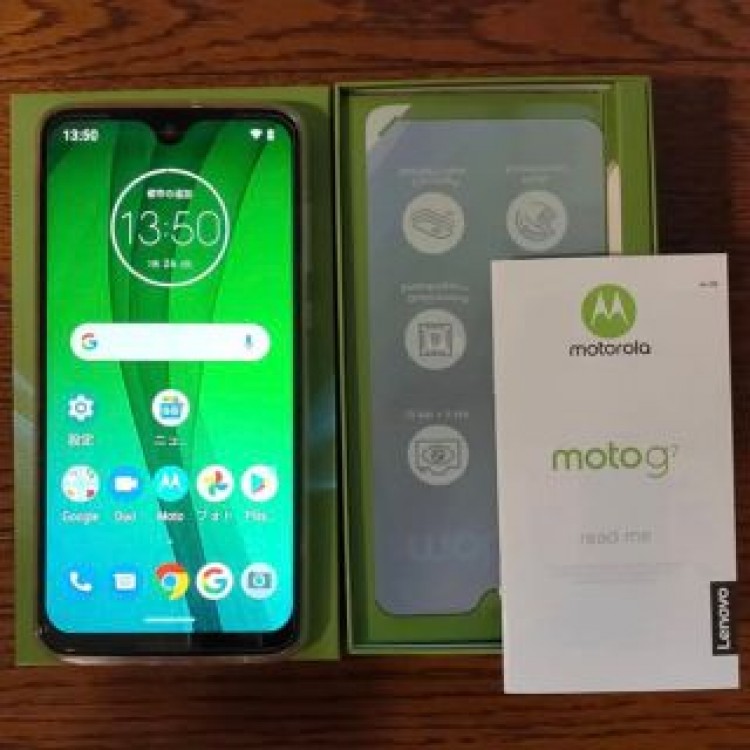 モトローラ　motoG7 スマートフォン本体