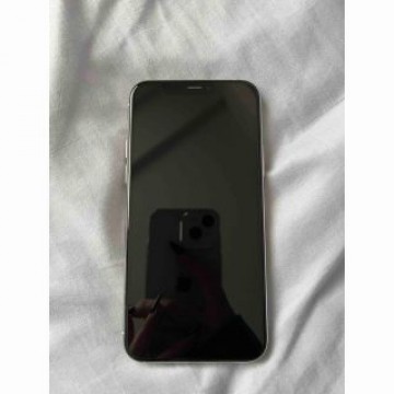 iPhone11pro本体 256GB