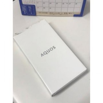 AQUOS wish SHG06 [オリーブグリーン]