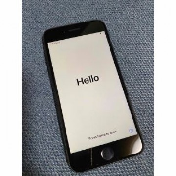 iPhone8 64GB 本体