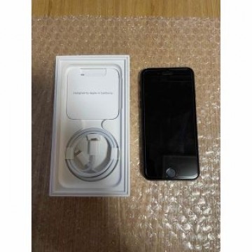 ほぼ未使用　iPhoneSE 第３世代128GB 5Gミッドナイト　SIMフリー