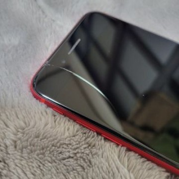 iPhone SE 第2世代 64GB レッド